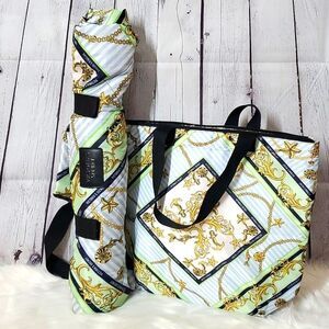 Victorias Secret Outdoor Picnic Beach Camping Packable Mat Rug & Insulated Tote